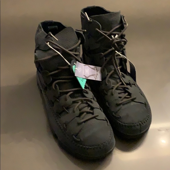 clarks shoes newmarket